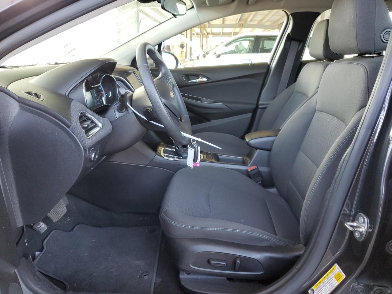 2017 Chevrolet Cruze Lt VIN: 1G1BE5SM8H7240299 Lot: 49329495