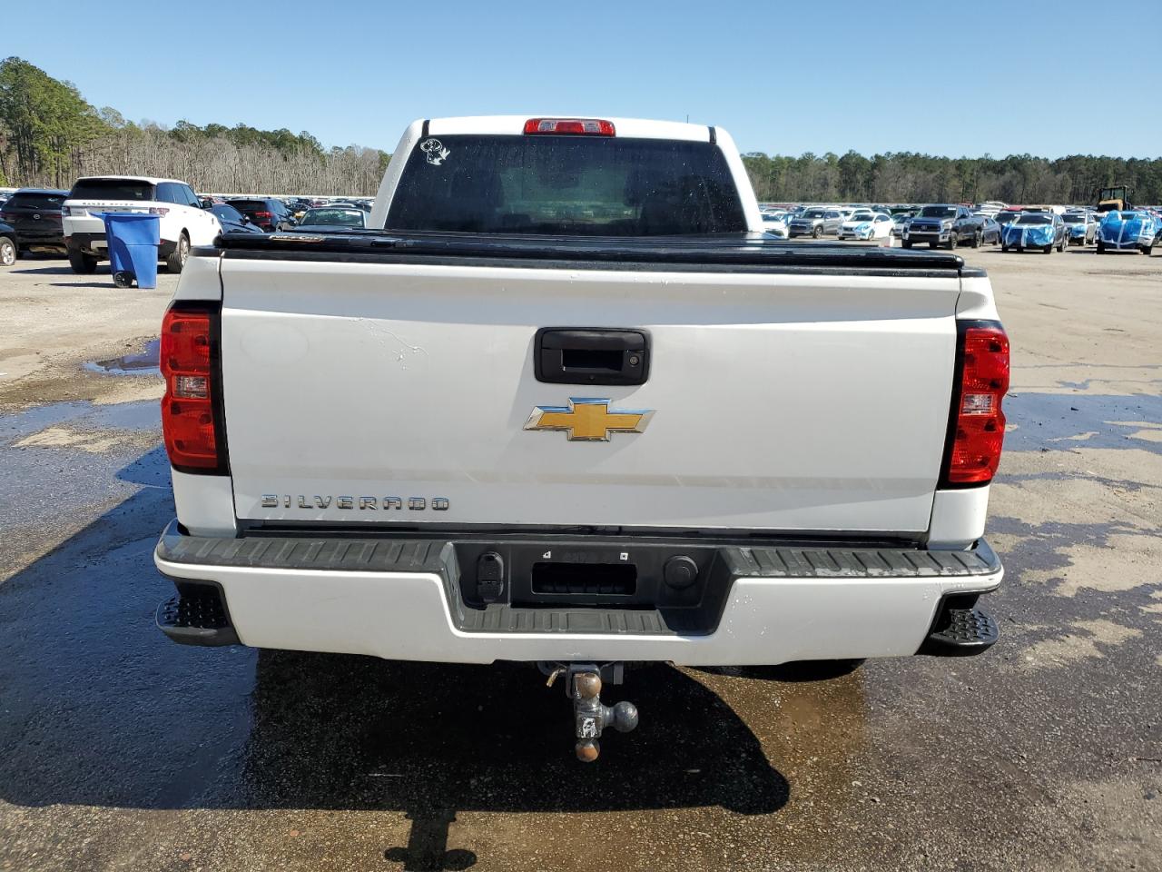 2018 Chevrolet Silverado - Image 6