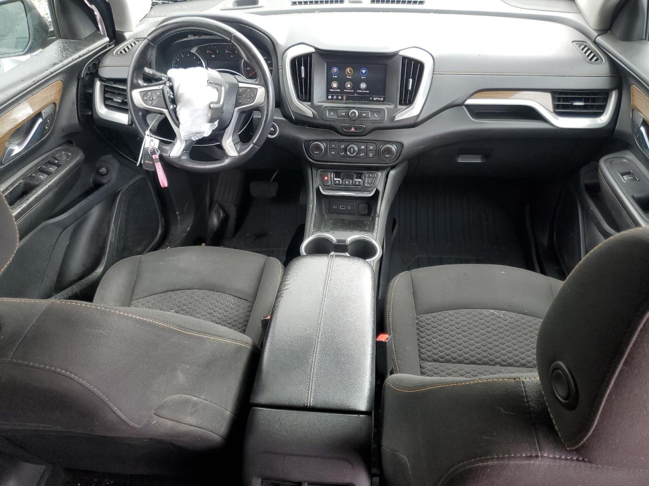 2021 GMC Terrain - Image 8