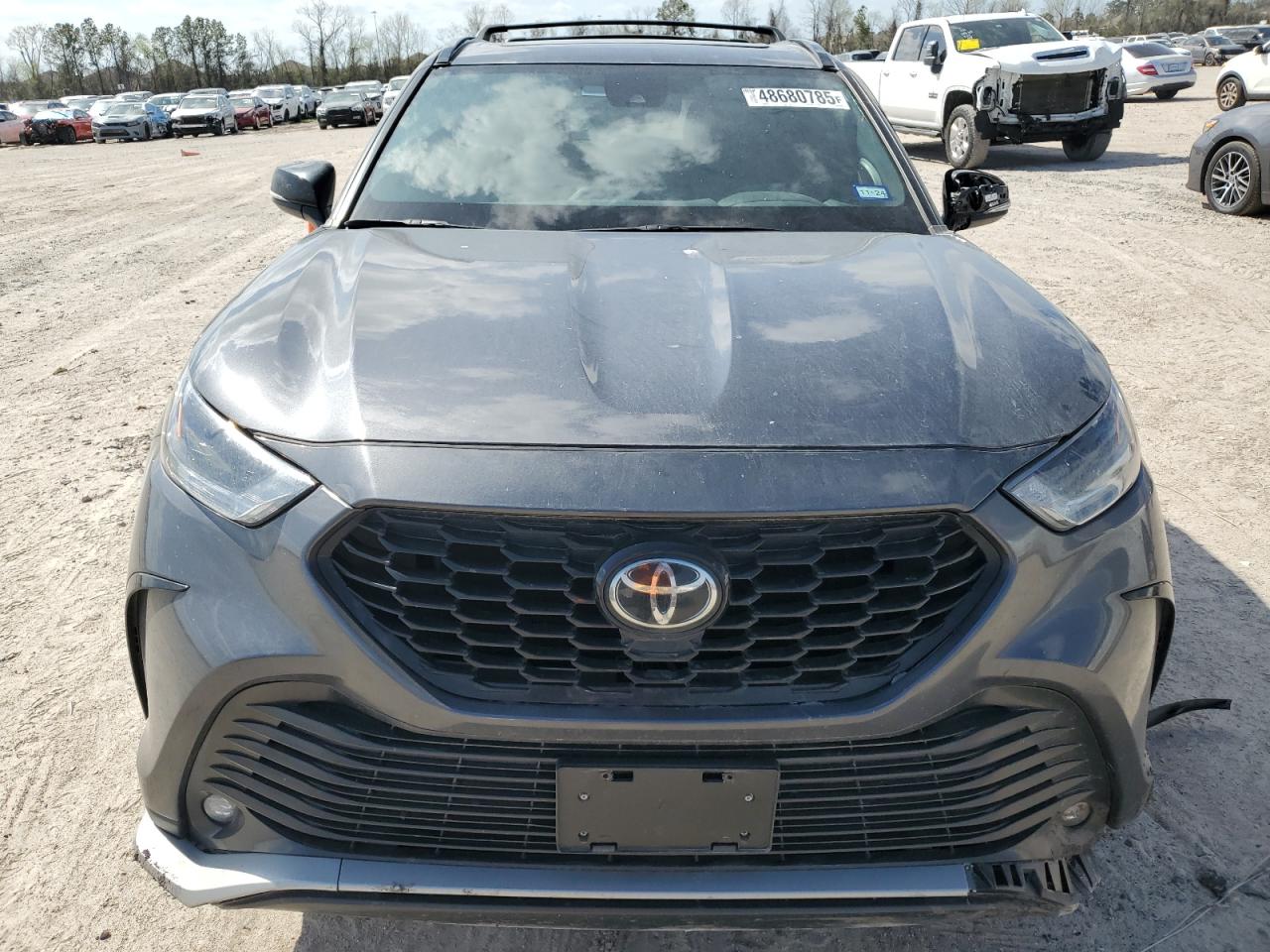 2021 Toyota Highlander - Image 5