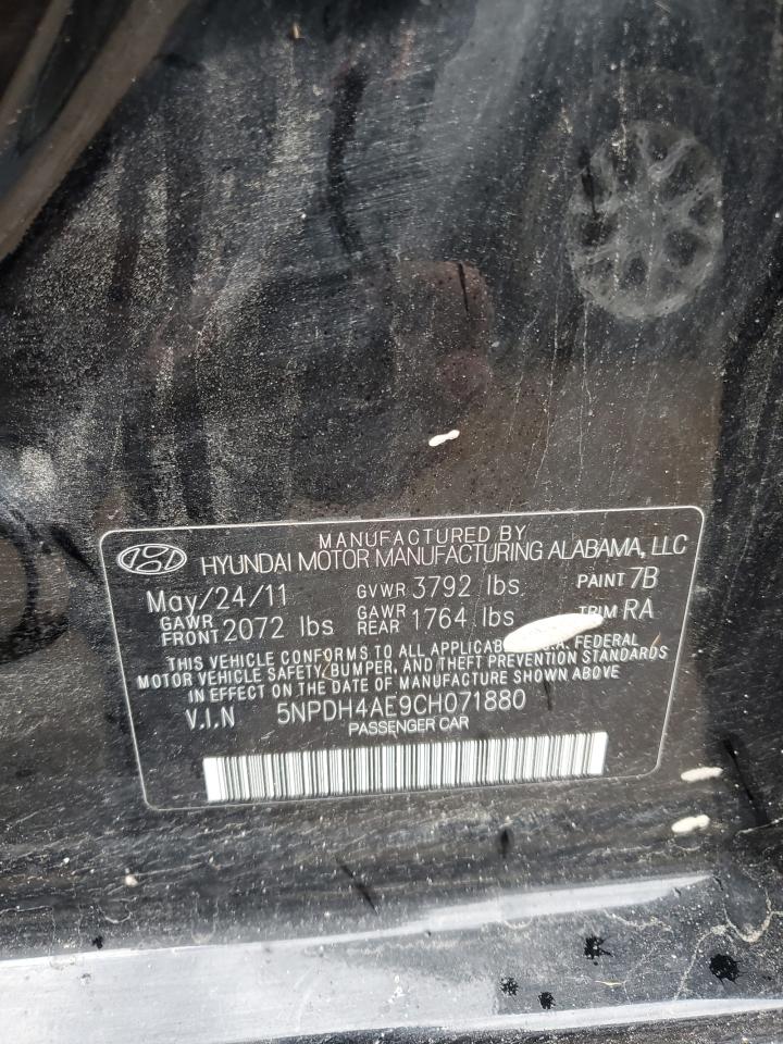 2012 Hyundai Elantra - Image 14