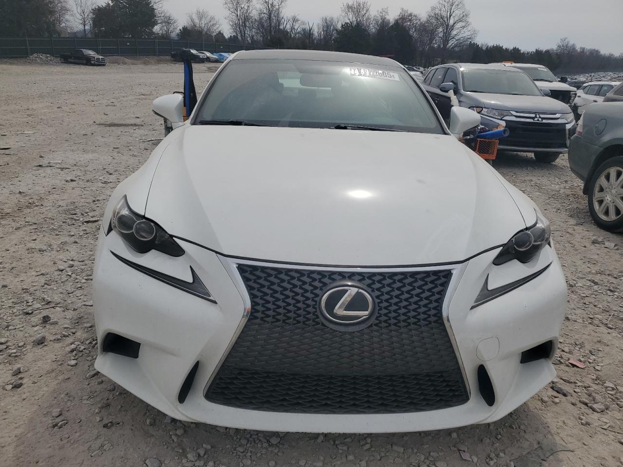 2014 Lexus IS - Image 5