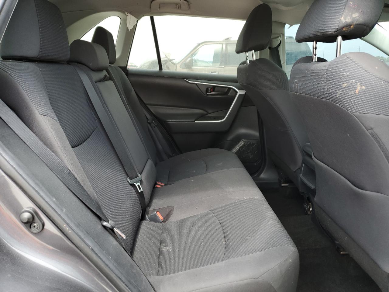 2020 Toyota RAV 4 - Image 11