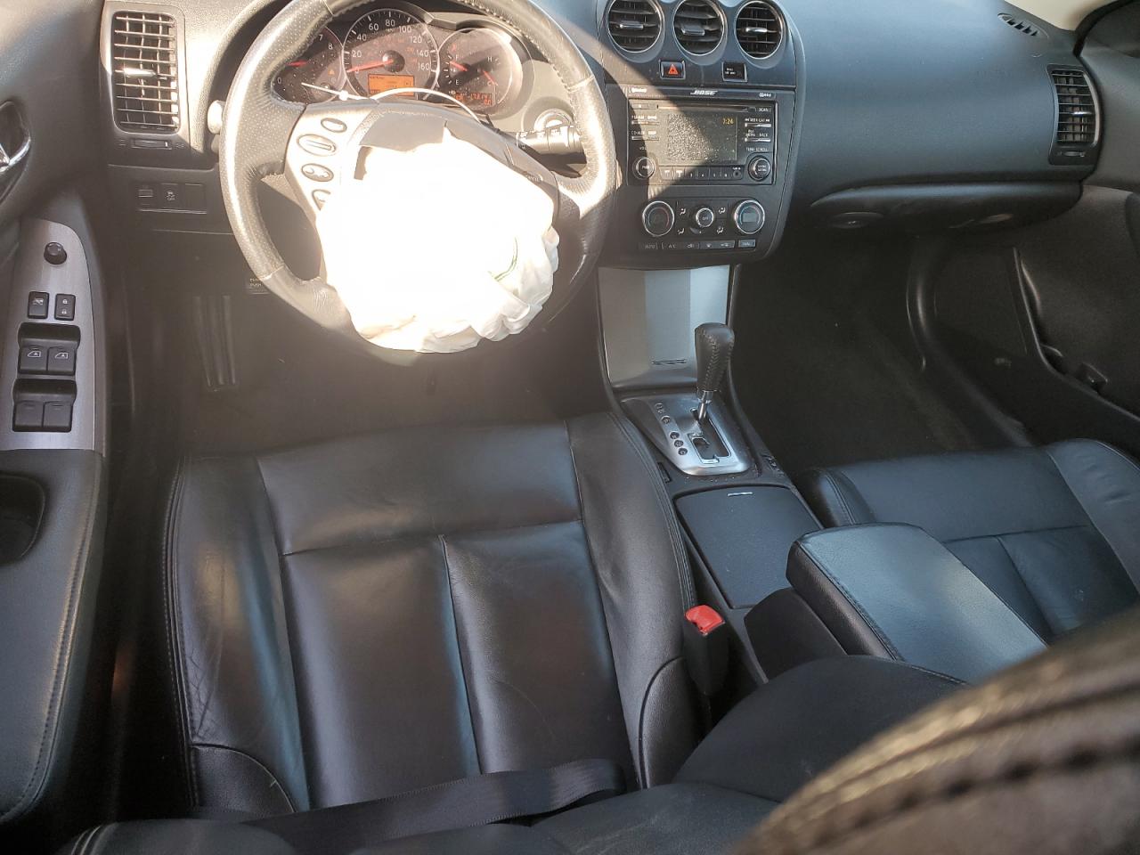 2012 Nissan Altima - Image 8