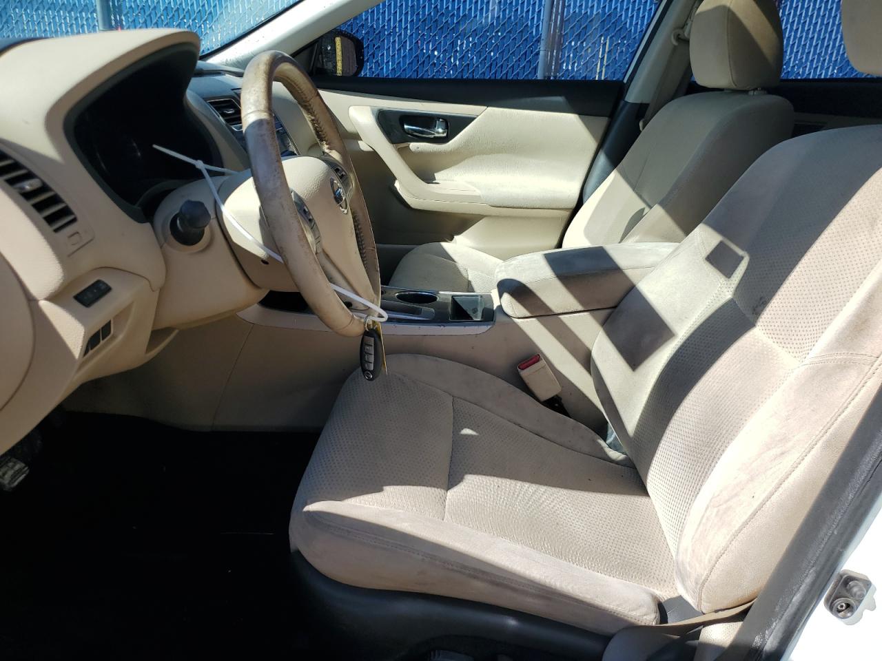 2015 Nissan Altima - Image 7