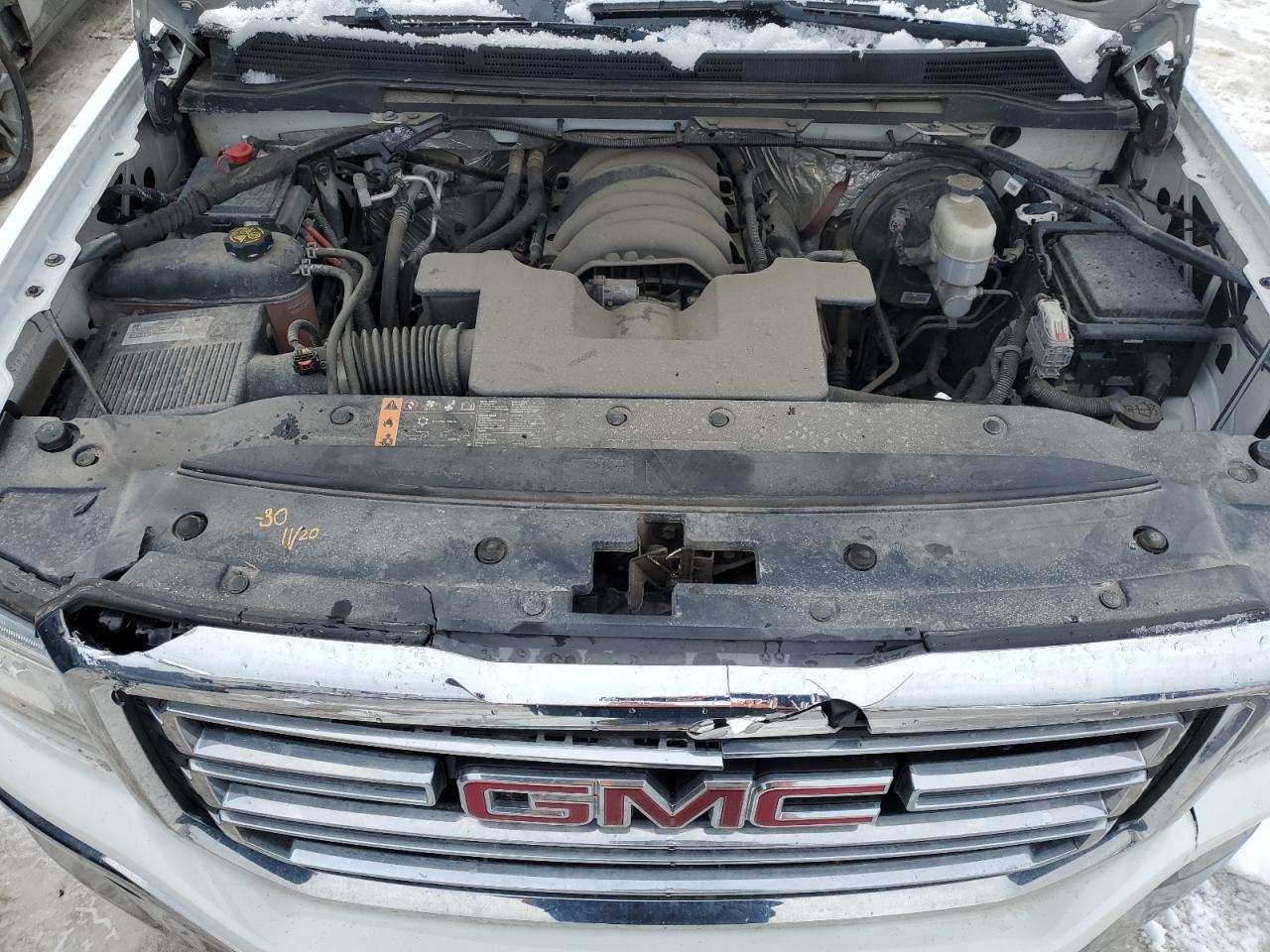 2017 GMC Sierra - Image 11