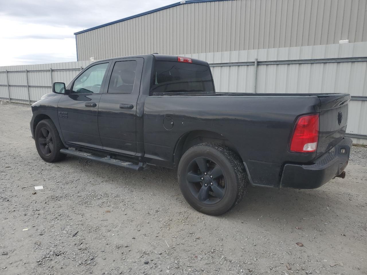 2017 RAM 1500 - Image 2