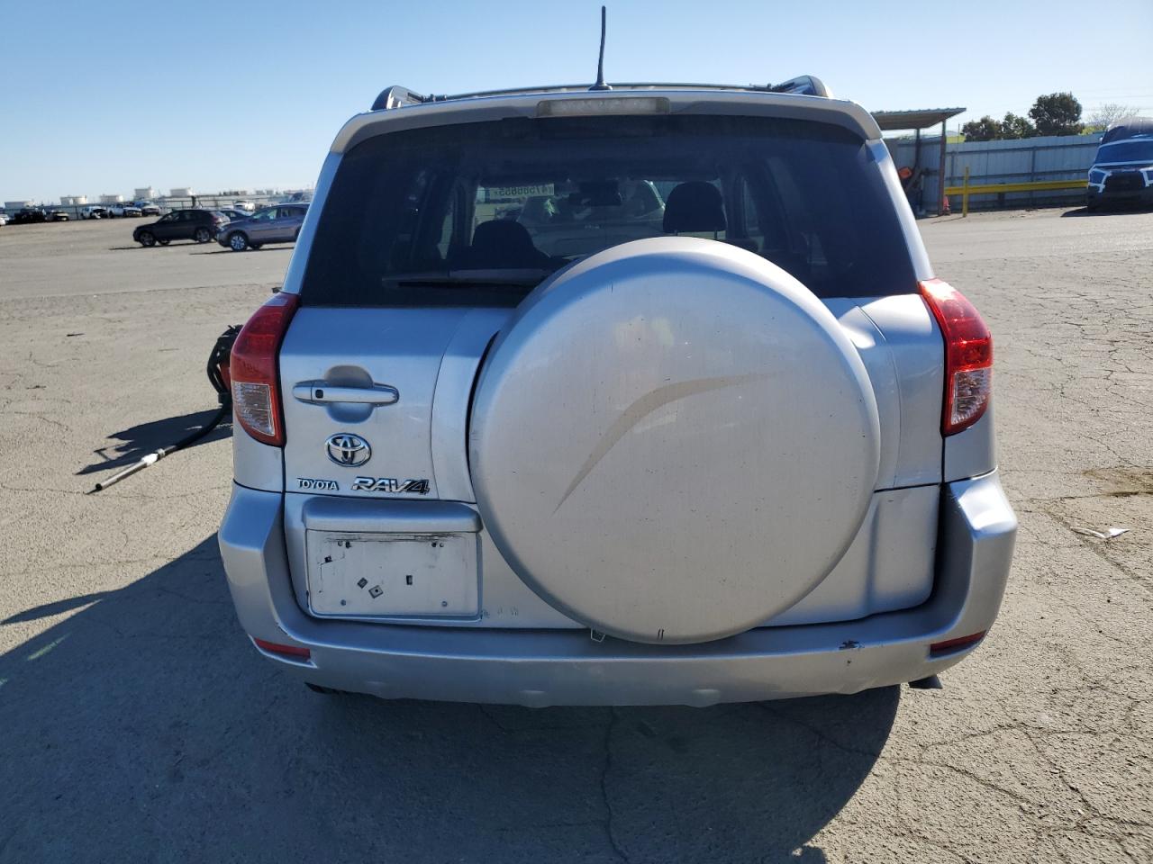 2010 Toyota RAV 4 - Image 6