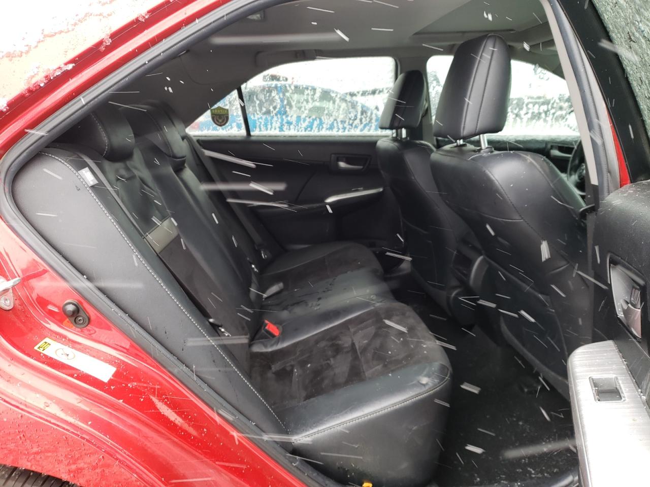 2012 Toyota Camry - Image 11