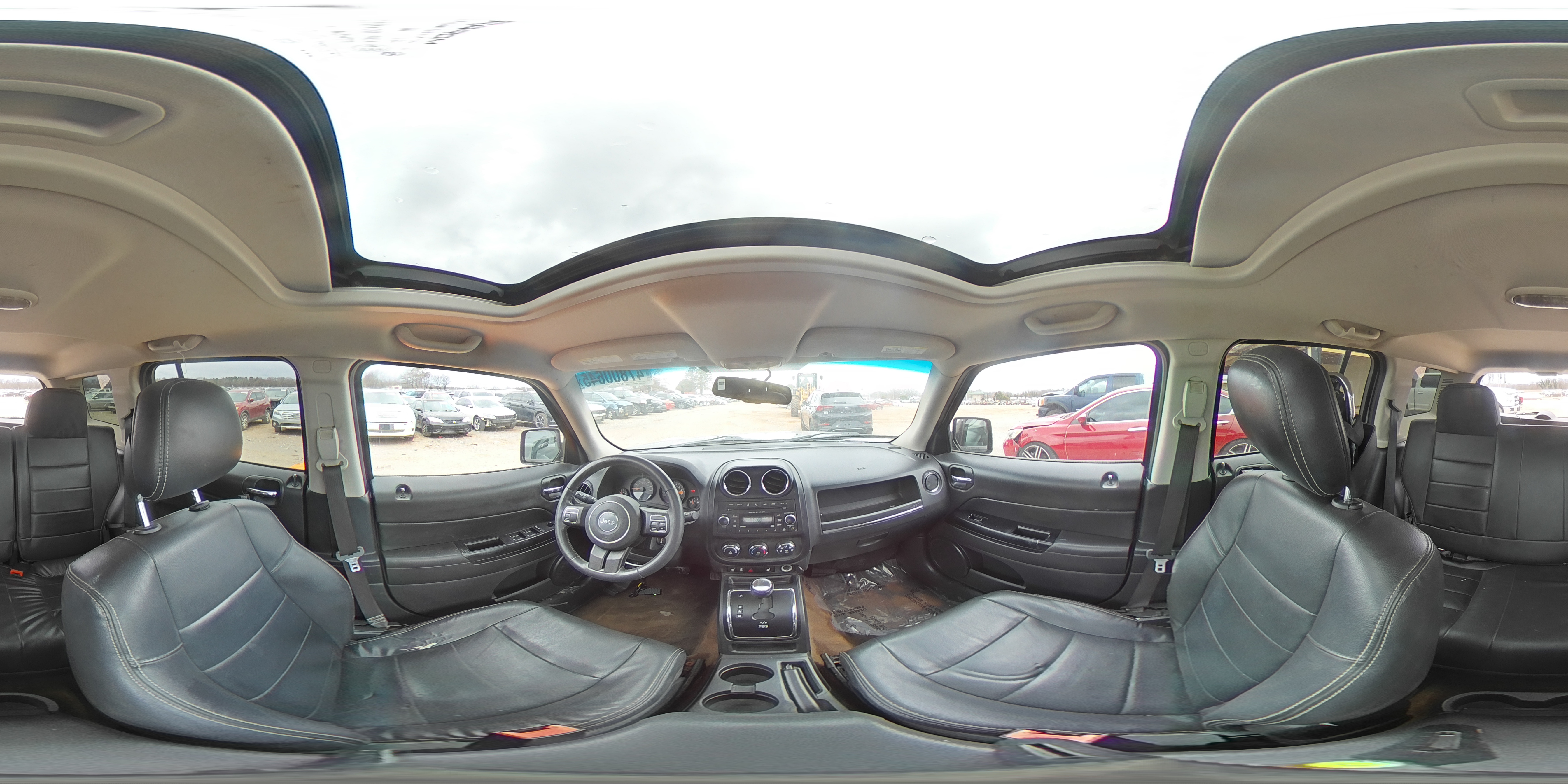 2014 Jeep Liberty (Patriot) - Image 14
