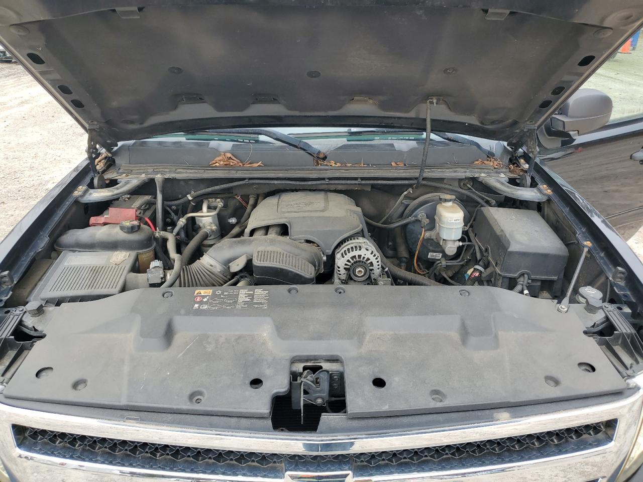 2011 Chevrolet Silverado - Image 11