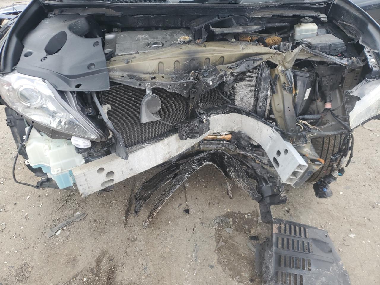 2010 Lexus RX - Image 12