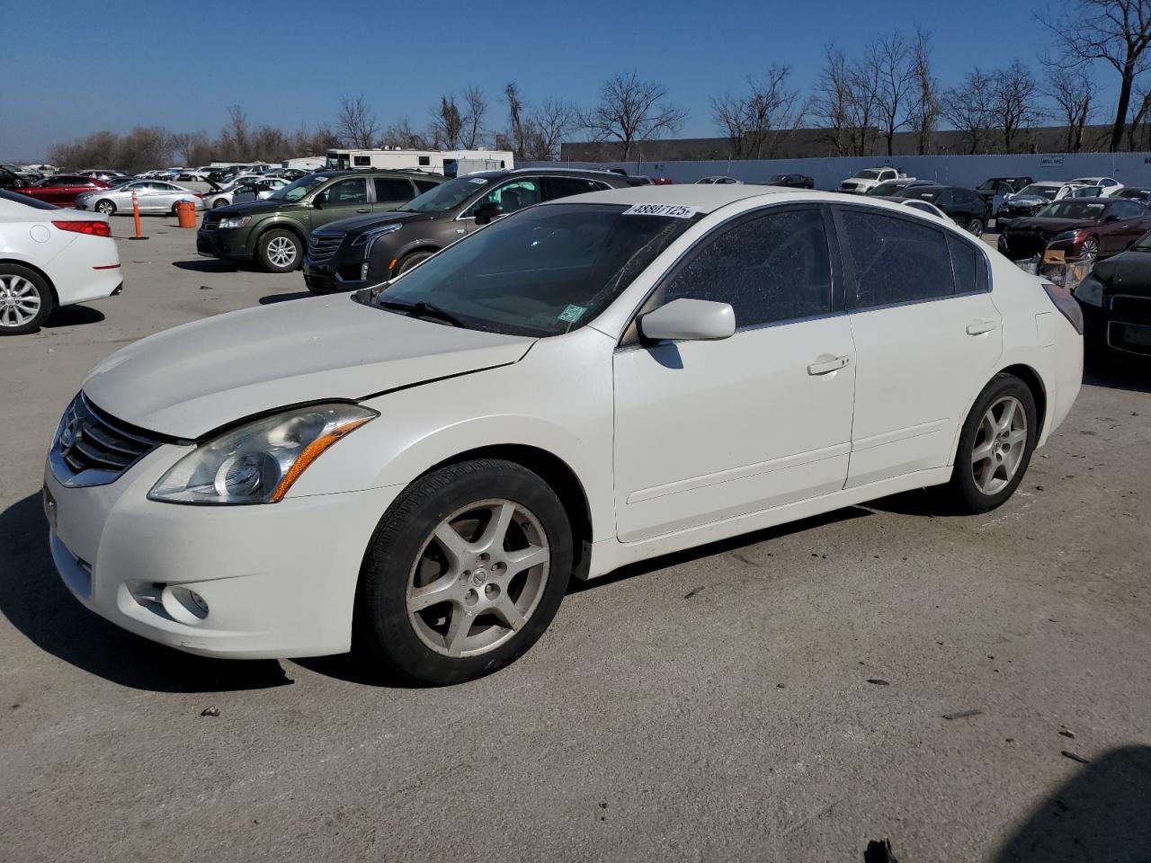 2010 Nissan Altima - Image 1