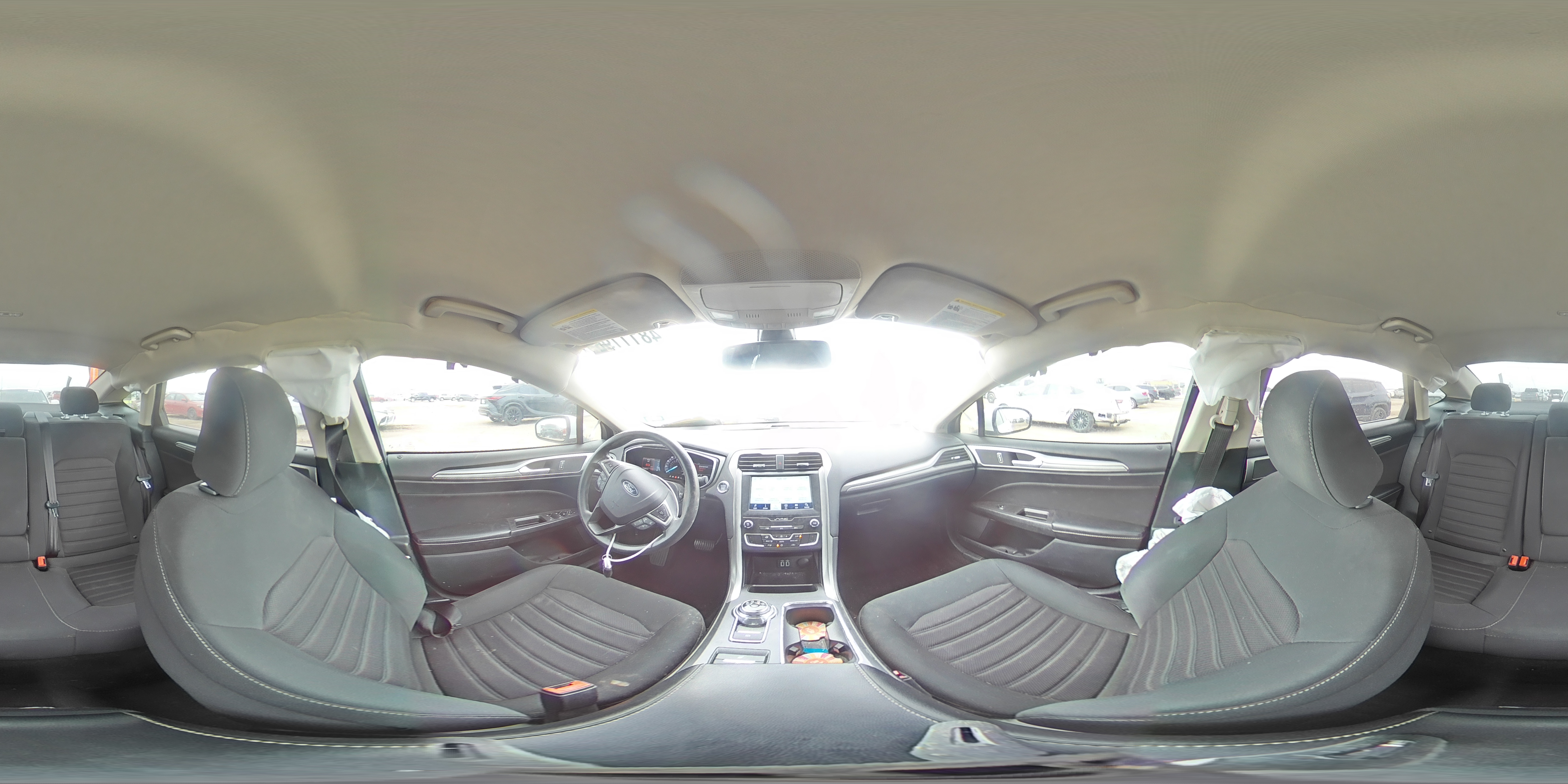 2020 Ford Fusion - Image 12