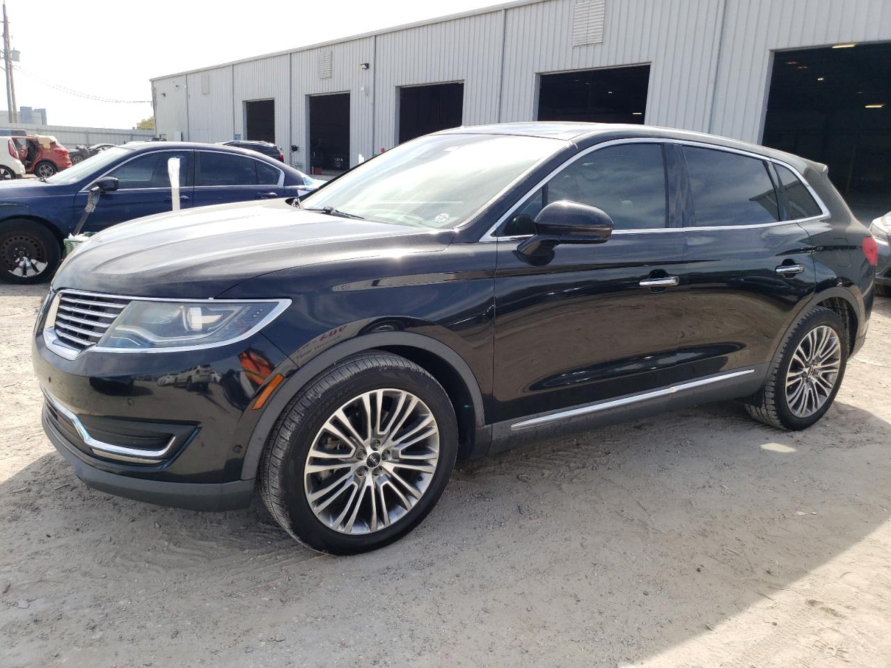 2016 Lincoln MKX - Image 1