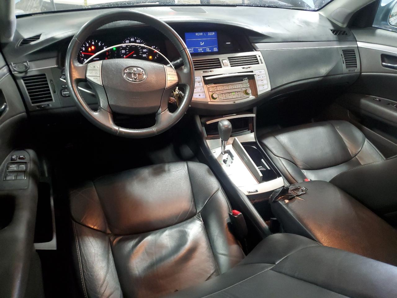 2008 Toyota Avalon - Image 8