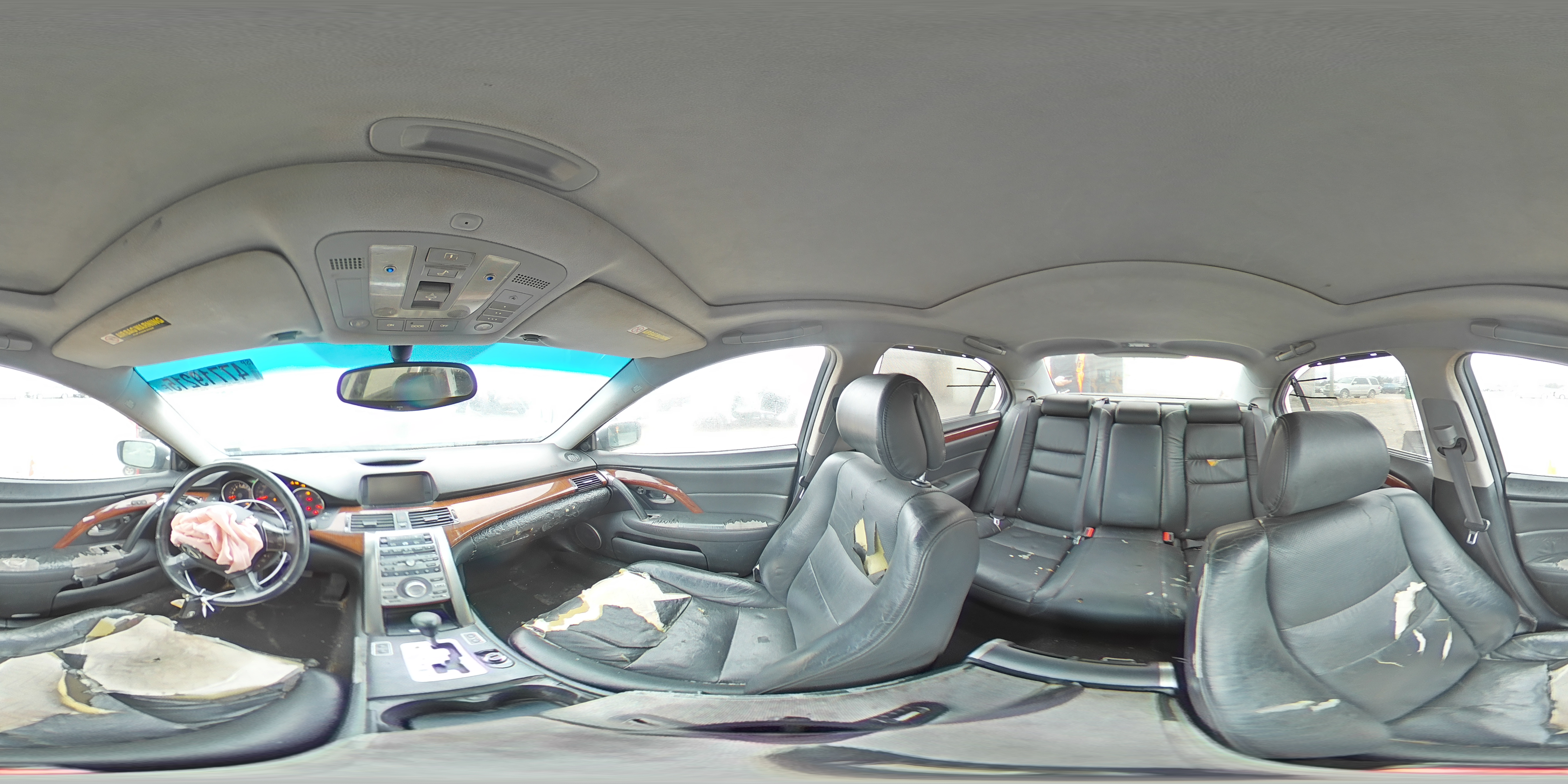 2008 Acura RL - Image 13