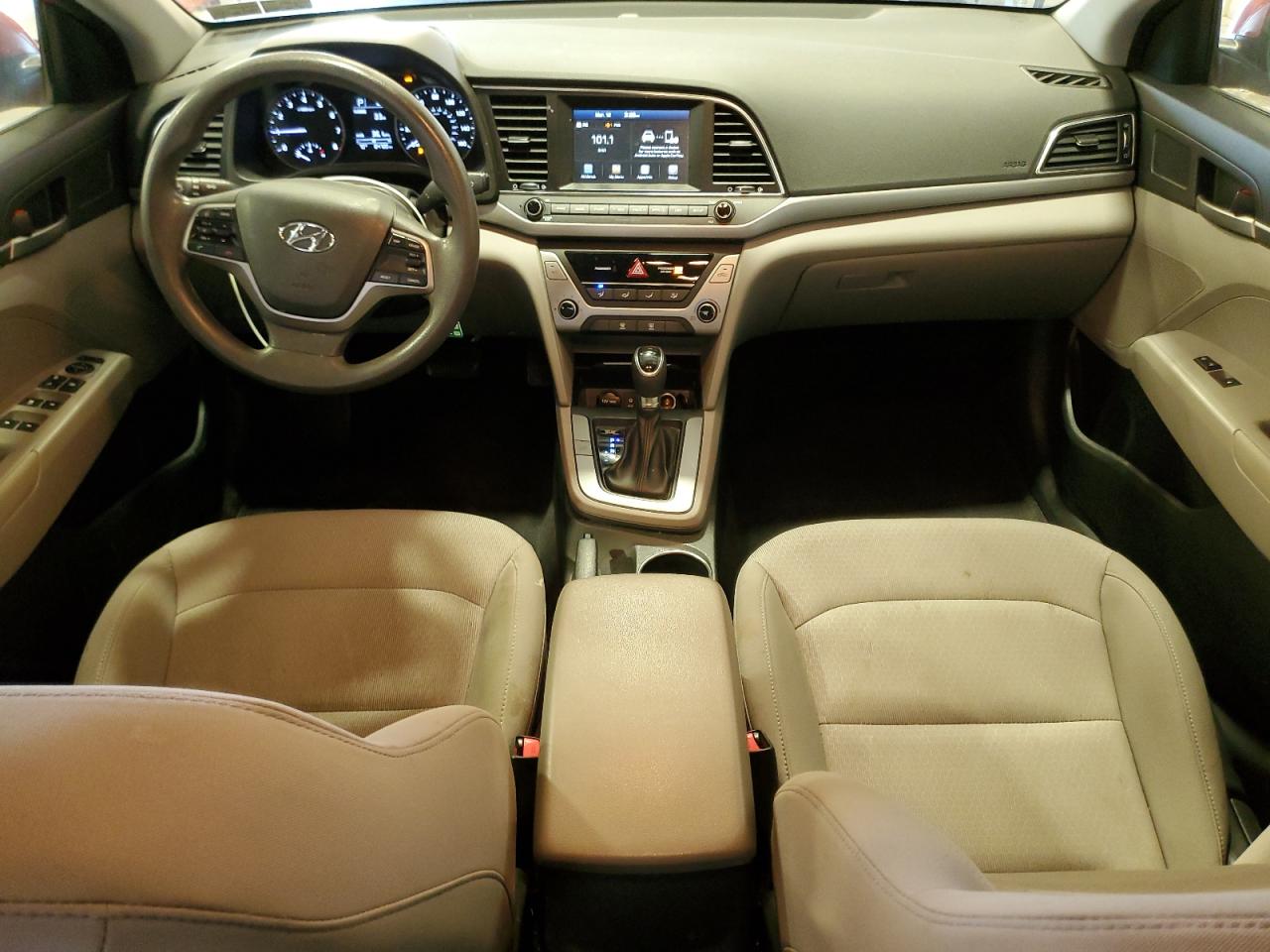 2018 Hyundai Elantra - Image 8