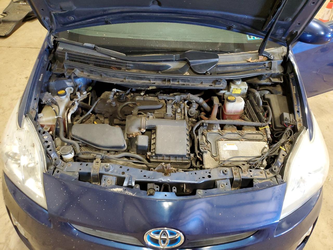 2010 Toyota Prius - Image 11