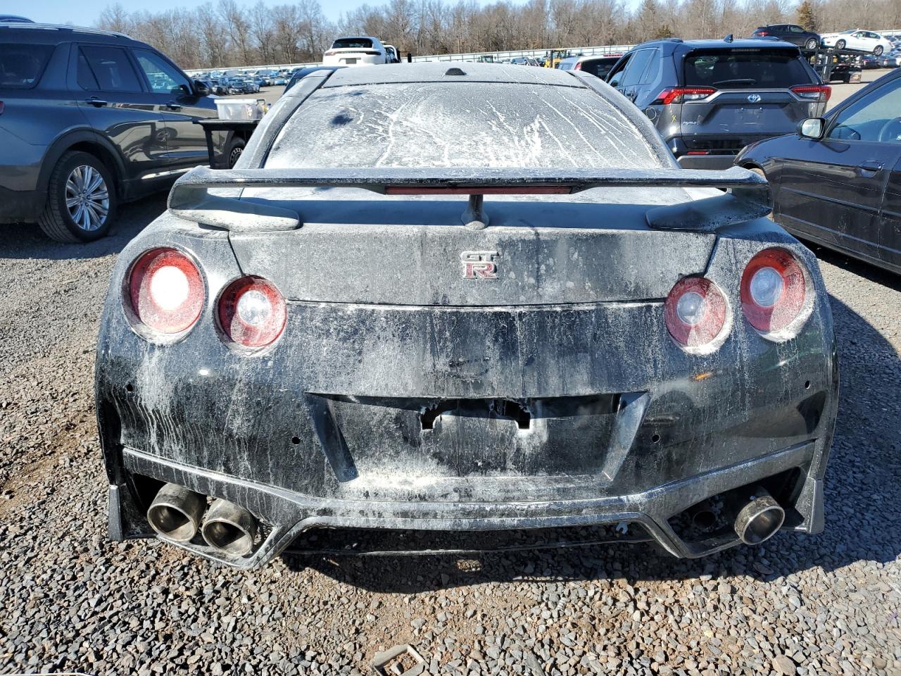 2009 Nissan GT-R - Image 6
