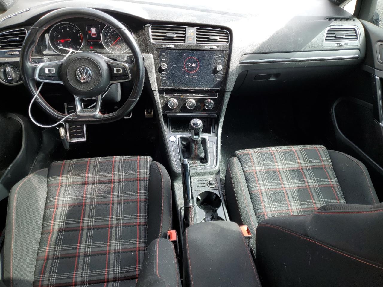 2018 Volkswagen GTI - Image 8