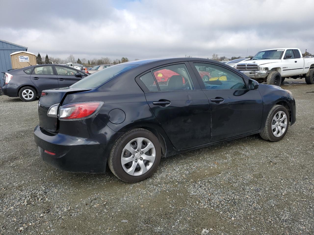 2012 Mazda 3 - Image 3