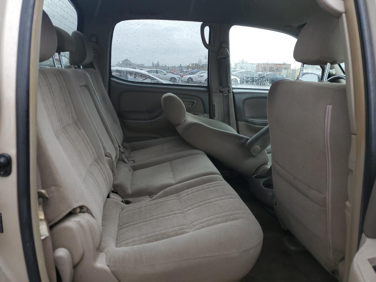 2005 Toyota Tundra - Image 10