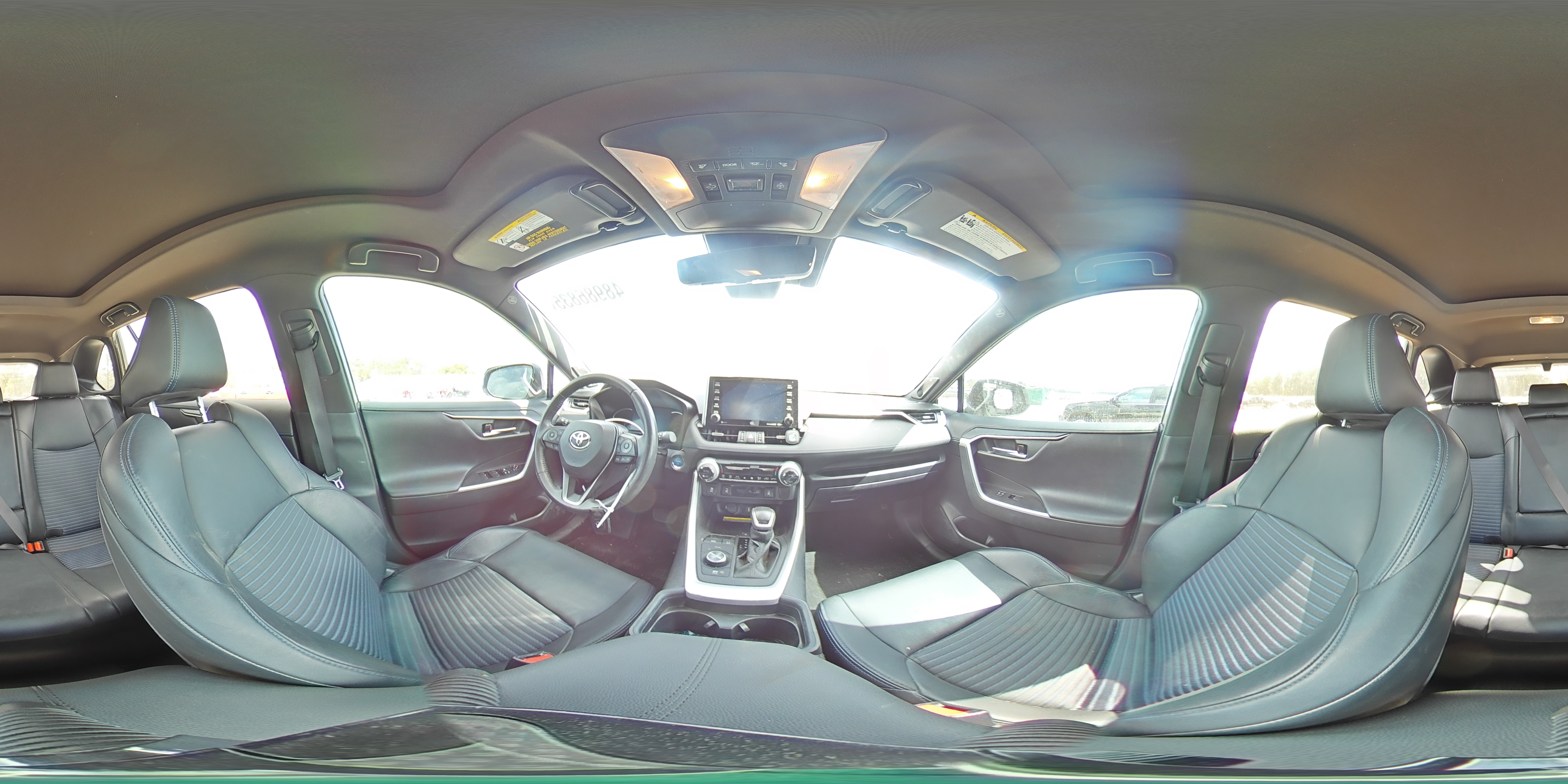 2021 Toyota RAV 4 - Image 14
