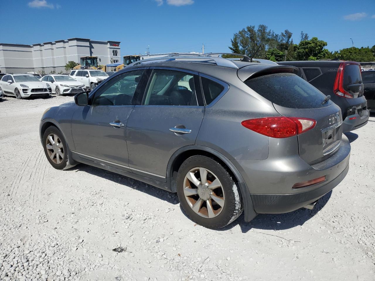 2008 Infiniti EX - Image 2
