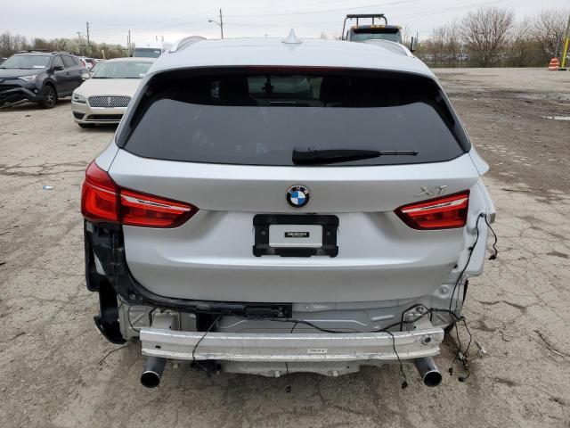  BMW X1 2017 Серебристый