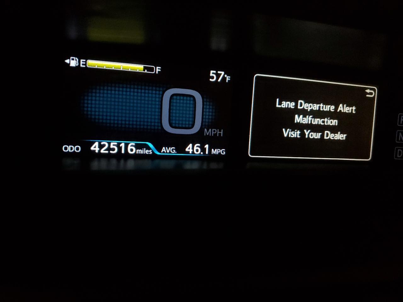 2019 Toyota Prius - Image 9