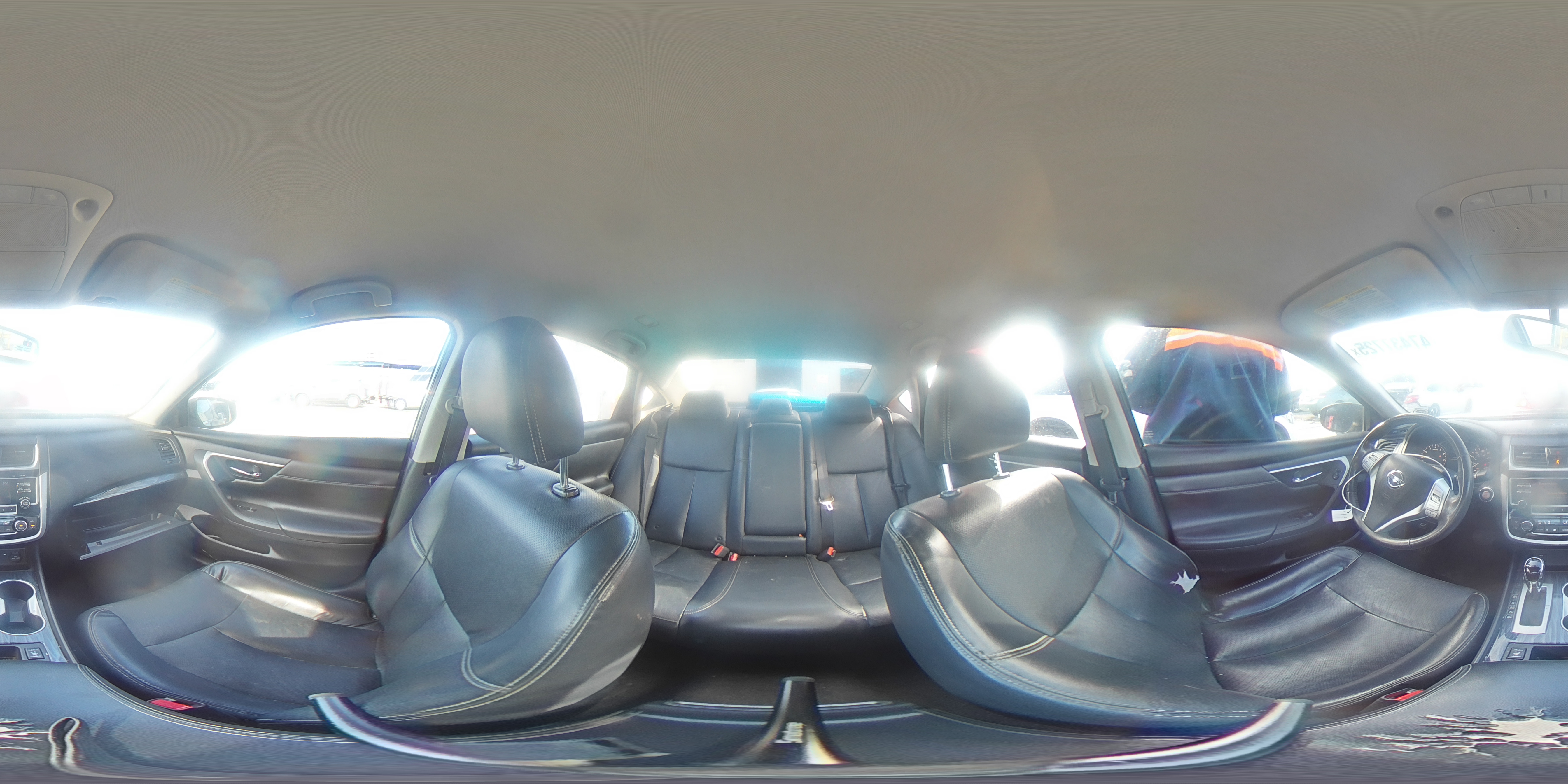 2018 Nissan Altima - Image 15