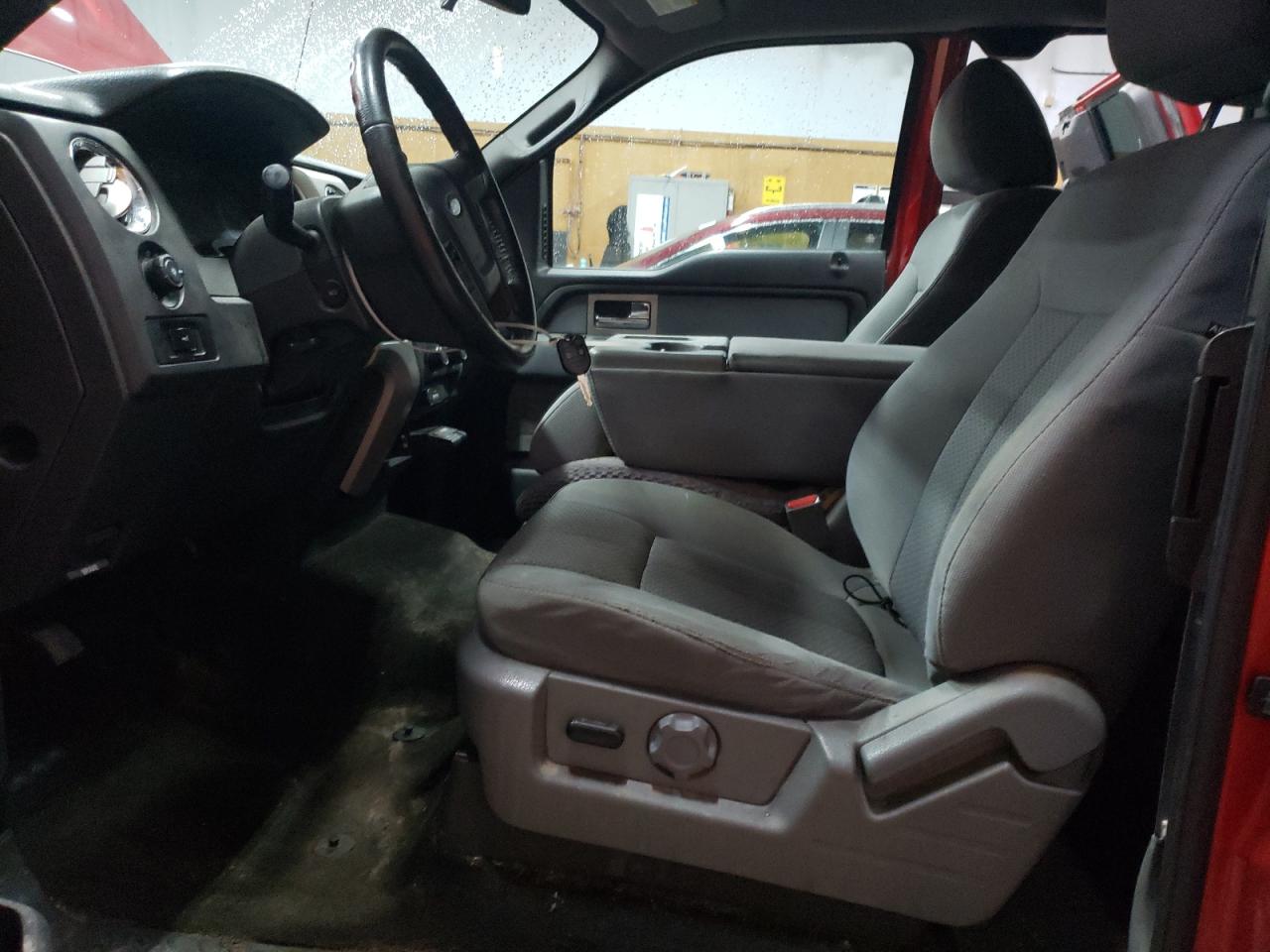 2011 Ford F-150 - Image 7