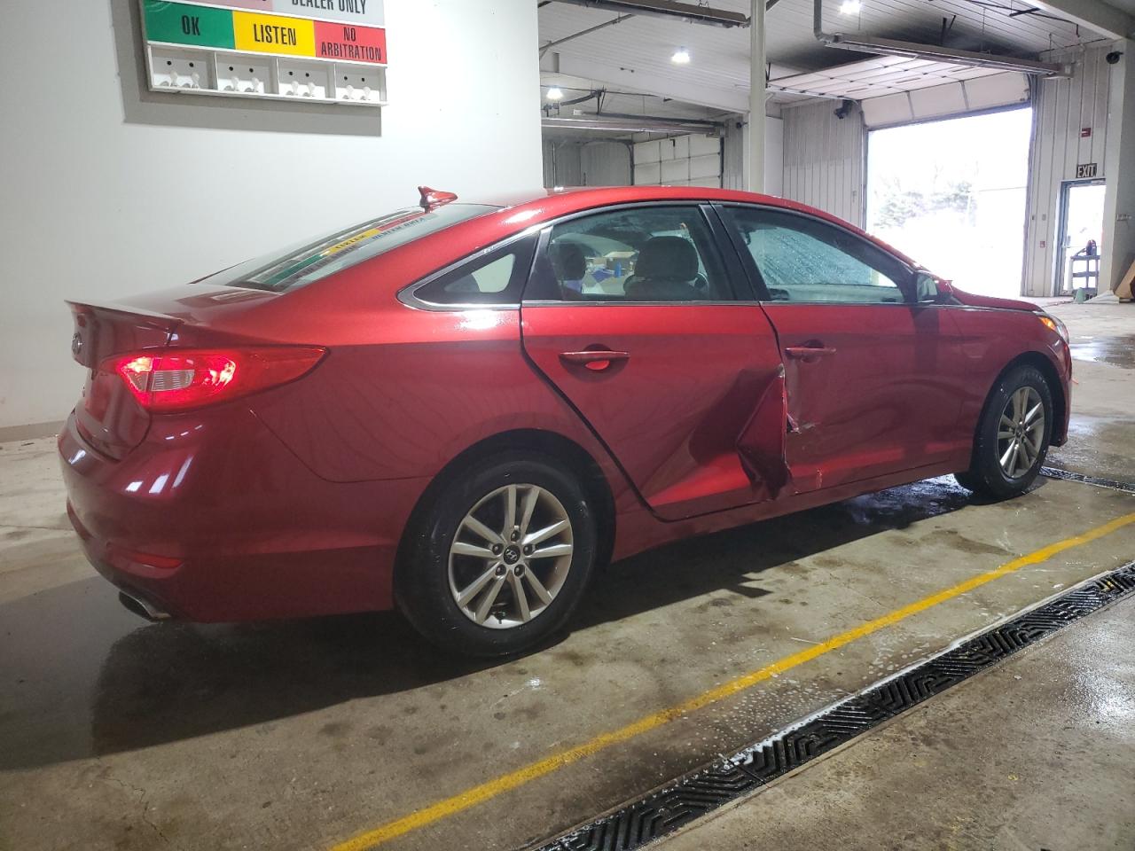 2015 Hyundai Sonata - Image 3