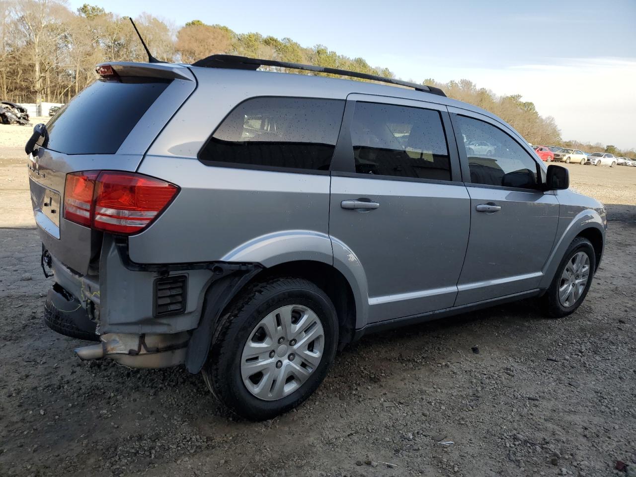 2017 Dodge Journey - Image 3