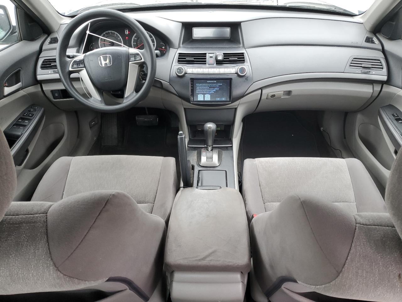 2010 Honda Accord - Image 8
