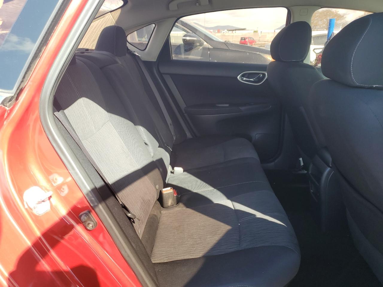 2014 Nissan Sentra - Image 10