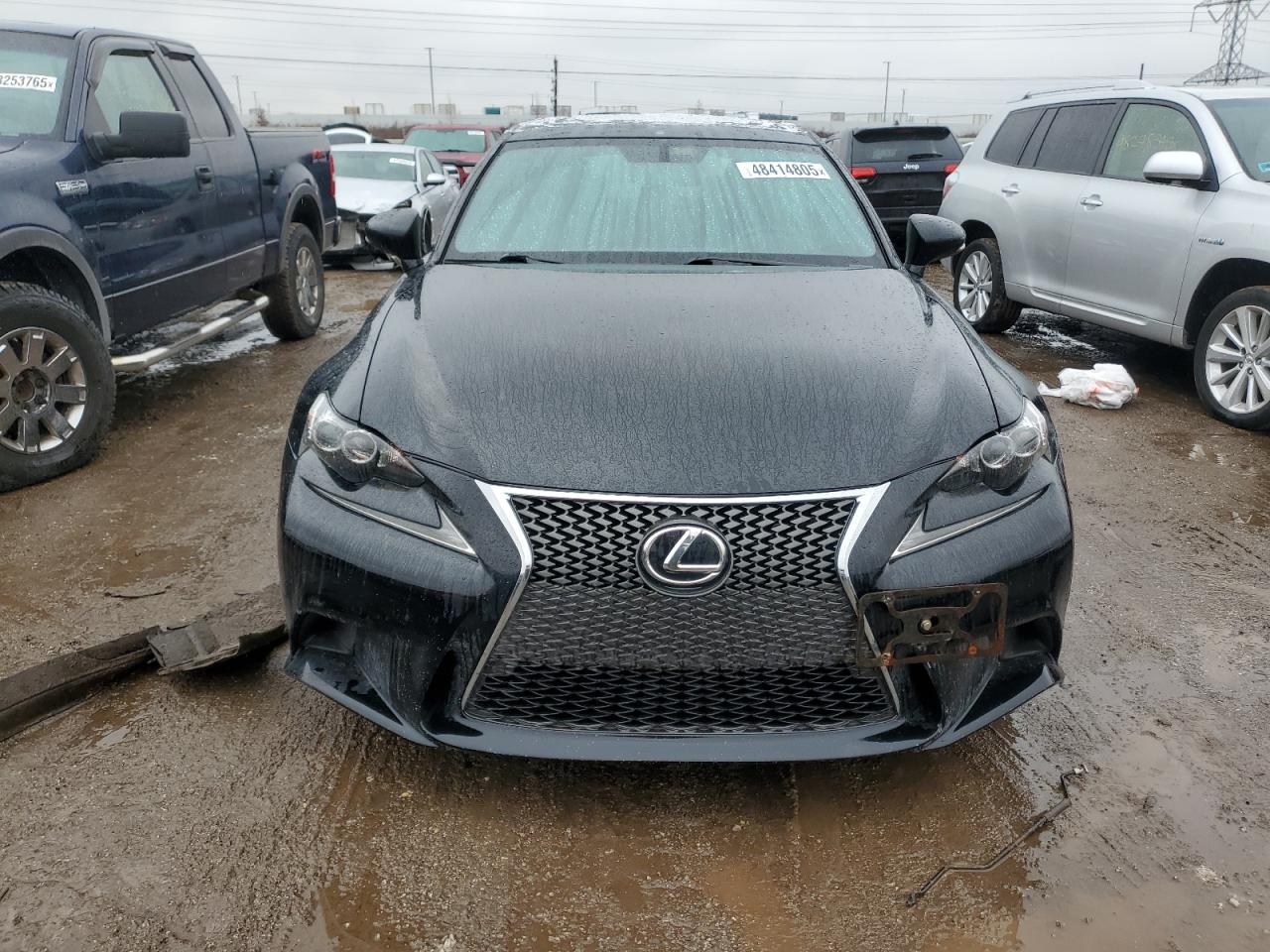 2015 Lexus IS - Image 5