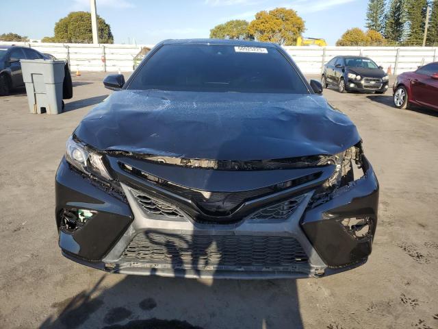  TOYOTA CAMRY 2022 Czarny