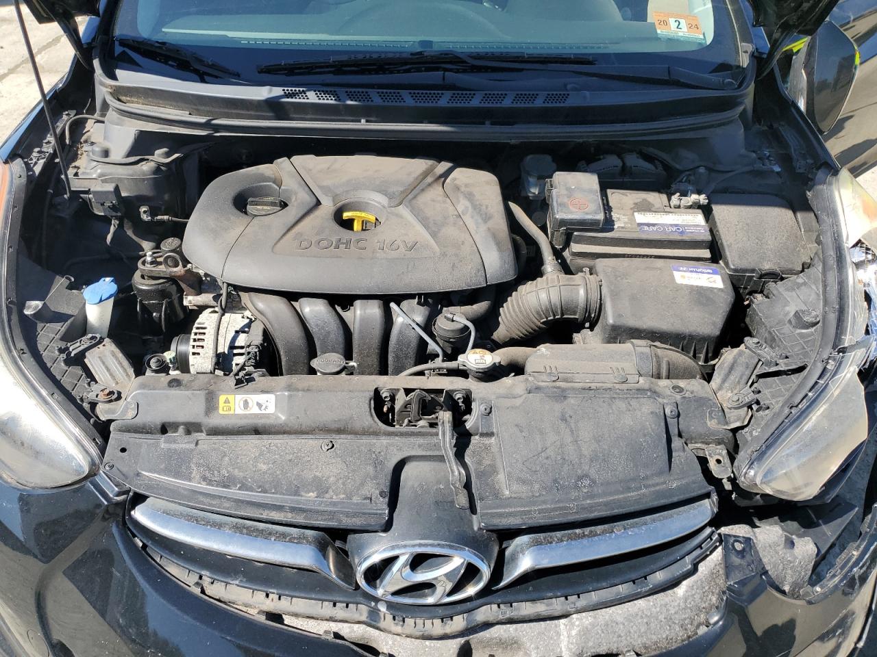 2013 Hyundai Elantra - Image 11