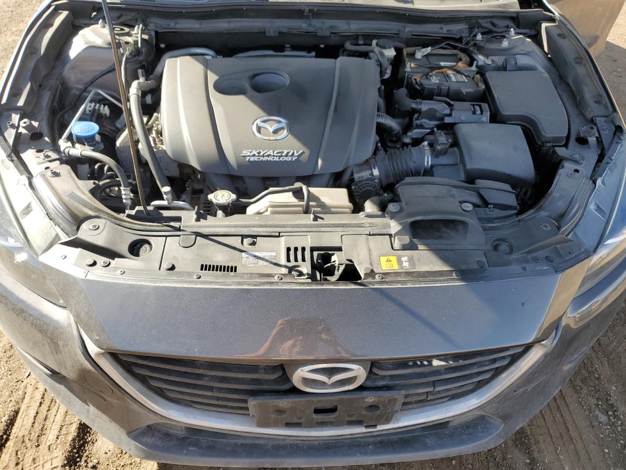 2017 Mazda 3 - Image 12