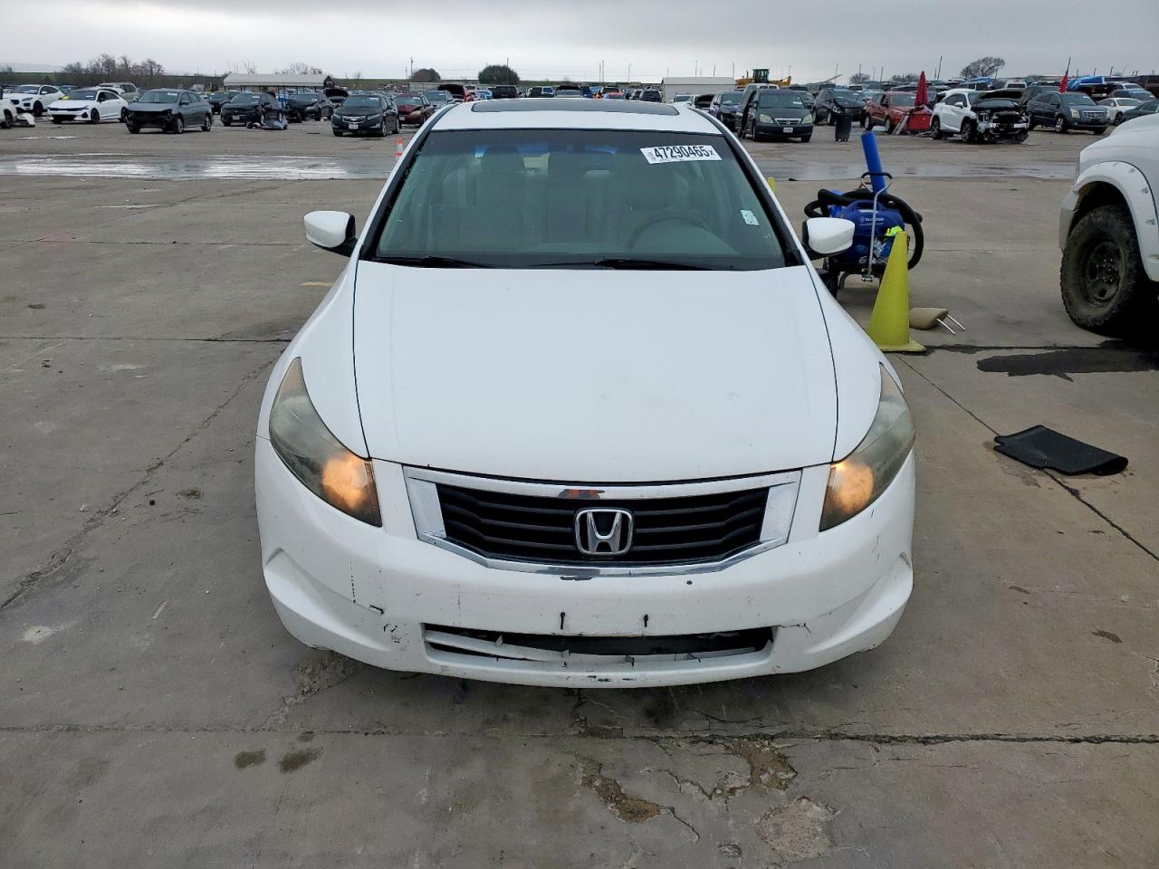 2009 Honda Accord - Image 5