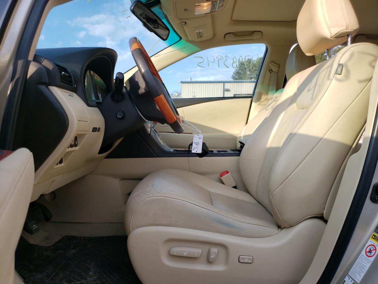 2011 Lexus RX - Image 7