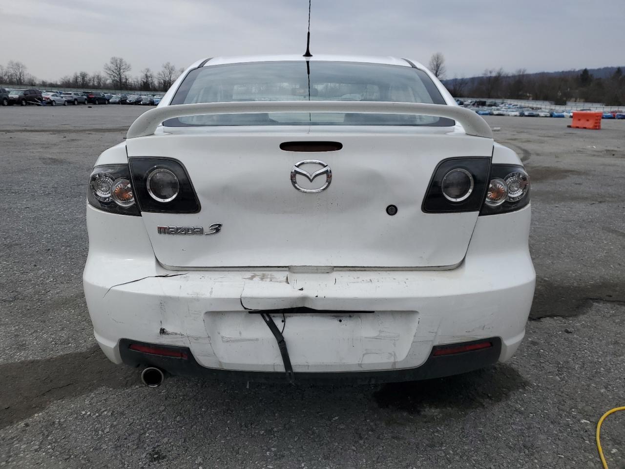 2007 Mazda 3 - Image 6