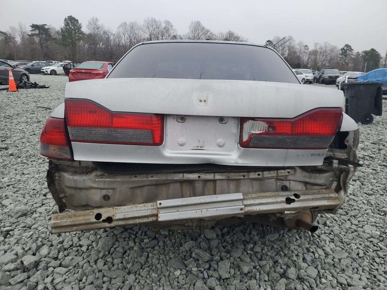 2002 Honda Accord - Image 6