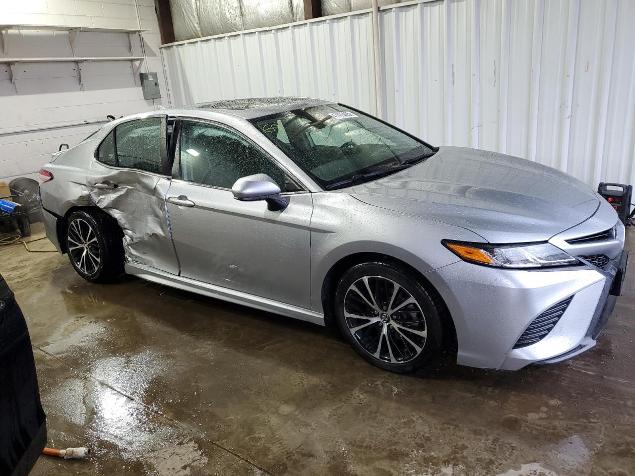 2020 Toyota Camry - Image 4