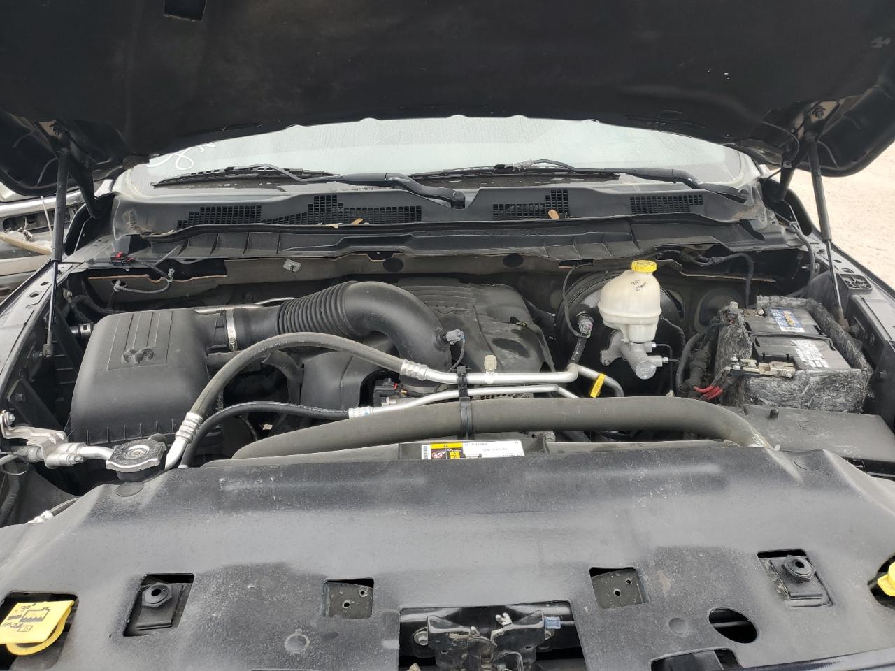 2014 RAM 1500 - Image 13