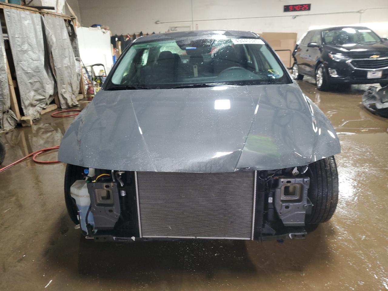 2024 Hyundai Elantra - Image 5