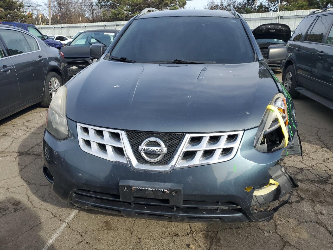 2014 Nissan Rogue - Image 5