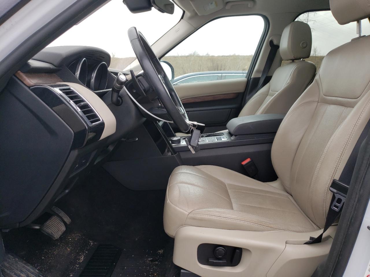 2017 Land Rover Discovery - Image 7